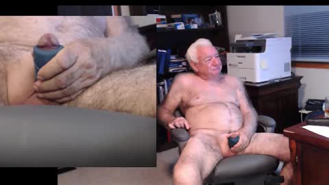 Snapshot of tlc_dude chatting on November 2025 06:01:01 AM TLC dude online show from November 2025 06:01:01 AM