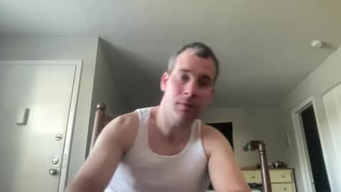 Snapshot of tleigh24 chatting on January 2025 02:52:02 PM tleigh24 online show from January 2025 02:52:02 PM