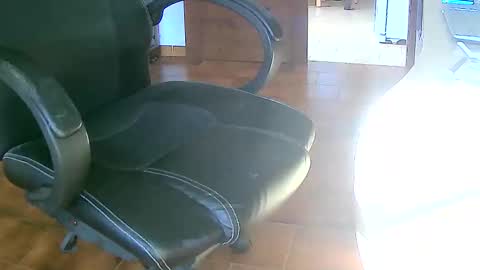 Snapshot of tobikoyuzu chatting on January 2025 03:37:02 PM Tobiko online show from January 2025 03:37:02 PM