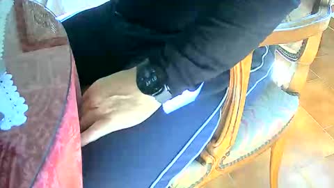 Snapshot of tobikoyuzu chatting on January 2025 12:47:02 PM Tobiko online show from January 2025 12:47:02 PM