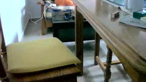 Snapshot of tobikoyuzu chatting on February 2025 12:31:01 PM Tobiko online show from February 2025 12:31:01 PM