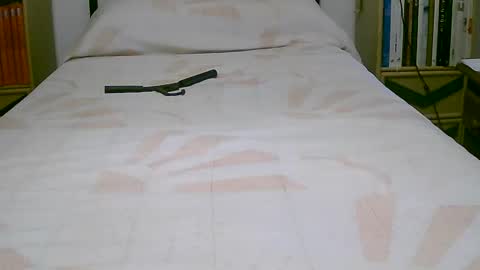 Snapshot of tobikoyuzu chatting on October 2025 06:39:01 PM Tobiko online show from October 2025 06:39:01 PM