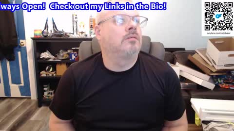 Snapshot of toddbator chatting on March 2025 01:32:02 AM Todd Bator online show from March 2025 01:32:02 AM