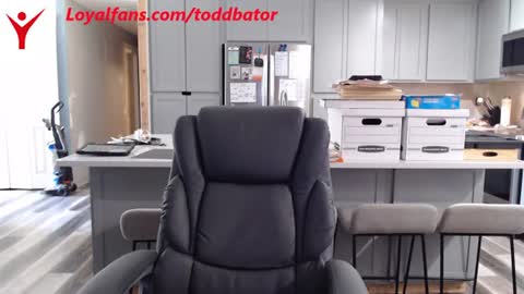 Snapshot of toddbator chatting on June 2026 02:41:01 PM Todd Bator online show from June 2026 02:41:01 PM
