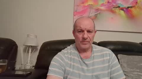 toerag69 online show from April 2026 10:18:01 PM