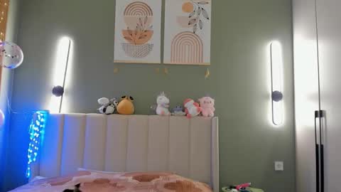 Snapshot of tokipokki chatting on November 2025 12:42:02 AM Toki online show from November 2025 12:42:02 AM