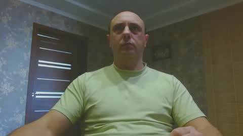 Snapshot of tolianuch chatting on March 2025 10:56:02 AM Huligan online show from March 2025 10:56:02 AM