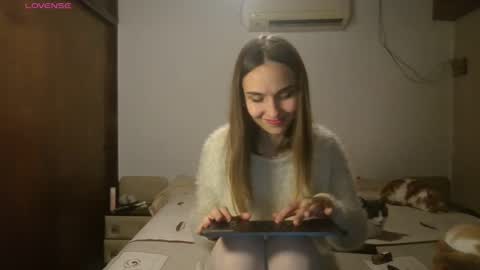 Snapshot of tom316972 chatting on June 2026 02:27:02 AM Flor online show from June 2026 02:27:02 AM