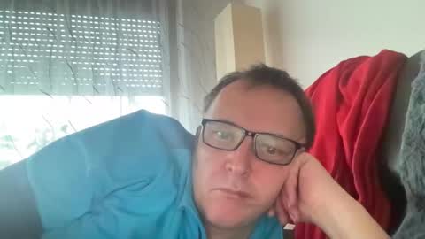 Snapshot of tom6644 chatting on March 2025 04:32:02 PM Tom online show from March 2025 04:32:02 PM