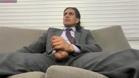 TOM online show from February 2025 10:44:02 PM