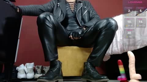 Tom online show from January 2025 11:01:01 AM