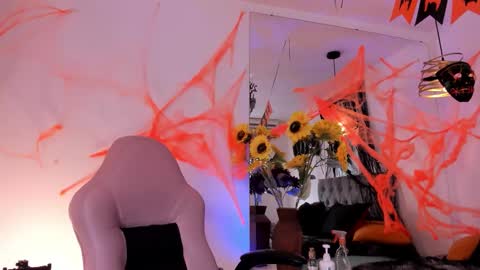 Snapshot of tom_cooper_1 chatting on October 2025 12:42:02 PM Master of pleasure online show from October 2025 12:42:02 PM