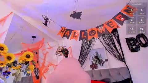 Snapshot of tom_cooper_1 chatting on October 2025 12:28:02 PM Master of pleasure online show from October 2025 12:28:02 PM