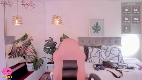 Snapshot of tom_cooper_1 chatting on November 2025 12:05:02 PM Master of pleasure online show from November 2025 12:05:02 PM