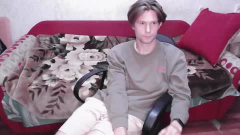 Snapshot of tom_elmo chatting on October 2025 12:27:01 AM Tom Elmo online show from October 2025 12:27:01 AM