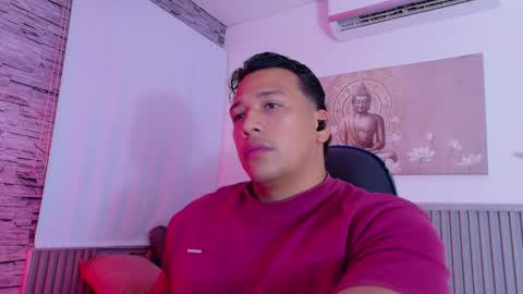 Tom muscle1 online show from April 2026 01:41:01 PM