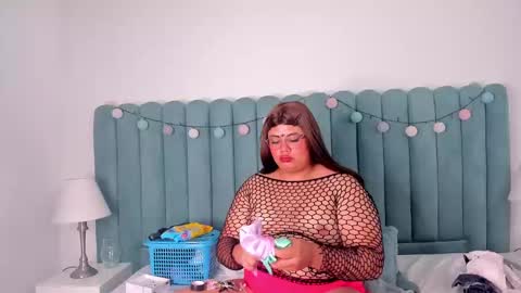 Snapshot of tom_silver_ chatting on January 2025 01:39:02 AM Tom Silver online show from January 2025 01:39:02 AM