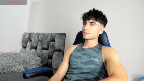 tom online show from January 2025 09:05:01 PM