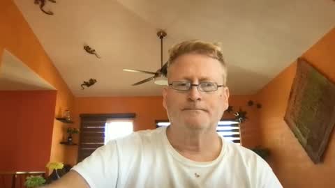 Hola online show from February 2026 09:37:02 PM