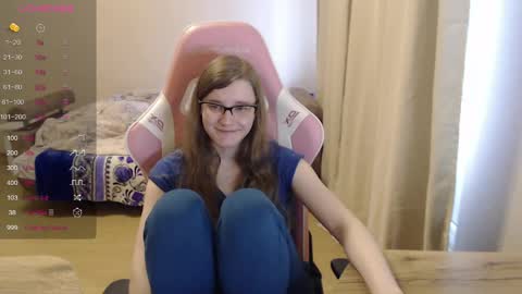 Snapshot of tomato_tease chatting on May 2026 01:07:01 PM tomato_tease online show from May 2026 01:07:01 PM