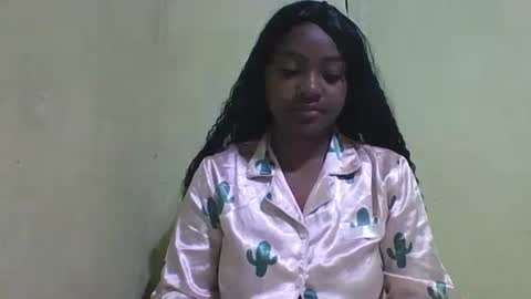 tomboasy online show from October 2025 10:18:02 PM