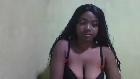 tomboasy online show from October 2025 03:44:02 PM