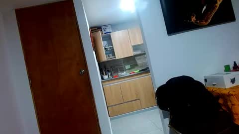 Blue online show from June 2026 12:32:02 AM