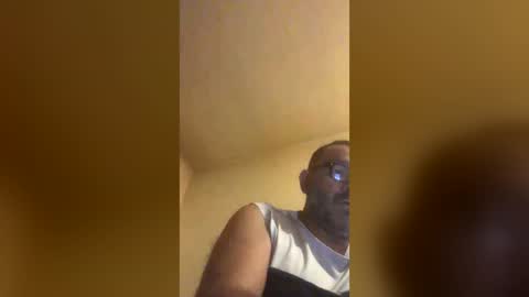 Snapshot of tomcop11111 chatting on August 2026 03:53:02 AM tomcop11111 online show from August 2026 03:53:02 AM