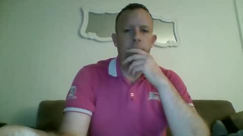Snapshot of tomhubz chatting on January 2026 10:47:01 PM tomhubz online show from January 2026 10:47:01 PM