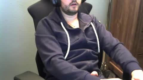 tomin3m online show from November 2025 05:34:01 PM