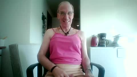 tomislav321 online show from April 2026 03:54:02 PM