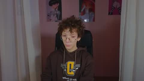 Tommie online show from February 2025 05:46:02 AM