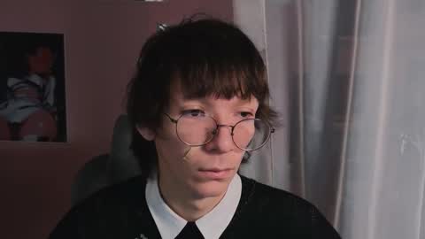 Tommie online show from November 2025 12:04:01 PM