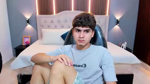 Snapshot of tommy18__ chatting on June 2026 03:22:01 AM Tommy online show from June 2026 03:22:01 AM