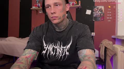 Snapshot of tommy__gun_ chatting on December 2024 01:43:02 PM Tommy and Katana online show from December 2024 01:43:02 PM