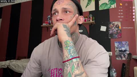 Snapshot of tommy__gun_ chatting on December 2024 12:19:02 PM Tommy and Katana online show from December 2024 12:19:02 PM