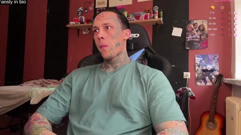 Snapshot of tommy__gun_ chatting on December 2024 08:43:02 AM Tommy and Katana online show from December 2024 08:43:02 AM