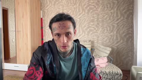 Snapshot of tommy__gun_ chatting on January 2025 08:04:02 AM Tommy and Katana online show from January 2025 08:04:02 AM