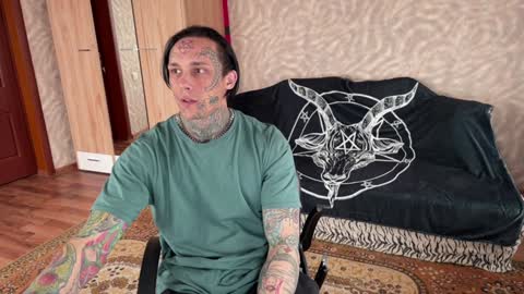 Snapshot of tommy__gun_ chatting on January 2025 09:44:02 AM Tommy and Katana online show from January 2025 09:44:02 AM