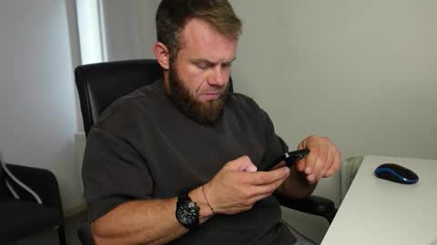 Snapshot of tommy_burnzzz chatting on October 2025 10:45:01 AM tommy burnzzz online show from October 2025 10:45:01 AM