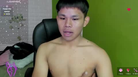 Tommy online show from November 2025 04:40:02 PM