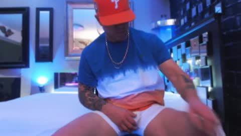 Snapshot of tommy_knuckles chatting on January 2026 08:01:02 PM Tommy online show from January 2026 08:01:02 PM