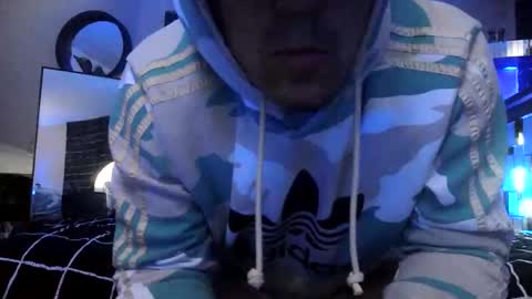 Snapshot of tommy_knuckles chatting on February 2026 09:52:02 AM Tommy online show from February 2026 09:52:02 AM