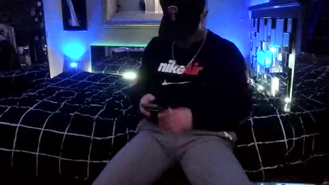 Snapshot of tommy_knuckles chatting on February 2026 08:41:01 AM Tommy online show from February 2026 08:41:01 AM