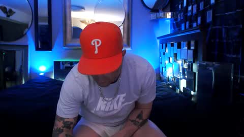 Snapshot of tommy_knuckles chatting on February 2026 03:11:02 PM Tommy online show from February 2026 03:11:02 PM