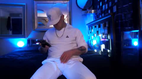 Snapshot of tommy_knuckles chatting on March 2026 06:55:01 PM Tommy online show from March 2026 06:55:01 PM