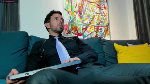 tommy_raym0ndg online show from December 2025 10:49:02 PM