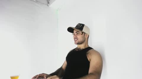 Snapshot of tommy_sccott chatting on September 2025 10:26:02 PM tommy_sccott online show from September 2025 10:26:02 PM