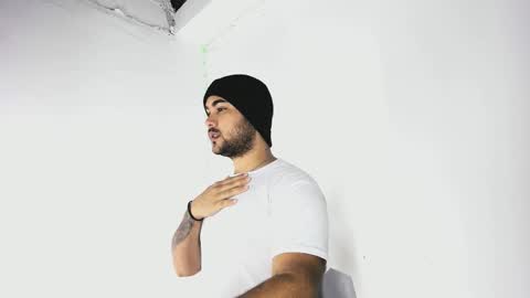 Snapshot of tommy_sccott chatting on October 2025 11:15:01 PM tommy_sccott online show from October 2025 11:15:01 PM