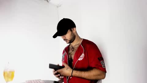 Snapshot of tommy_sccott chatting on October 2025 10:23:02 PM tommy_sccott online show from October 2025 10:23:02 PM